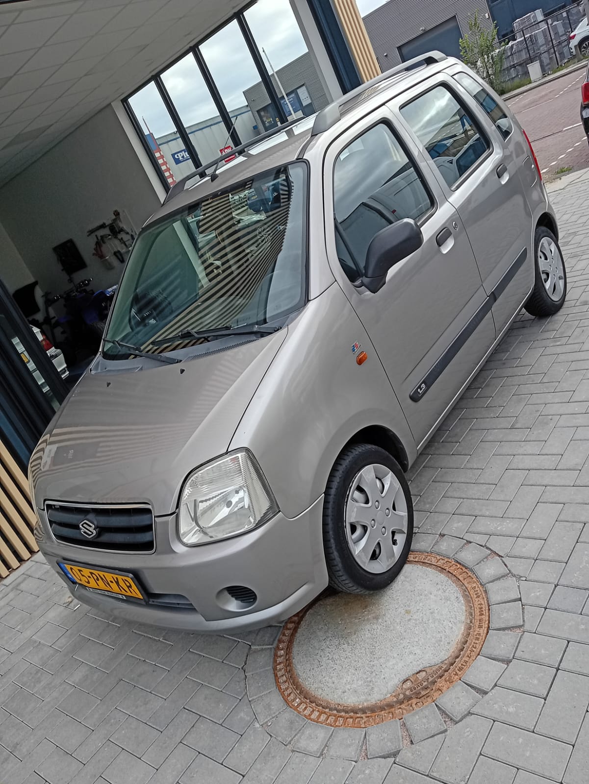 SUZUKI WAGON R