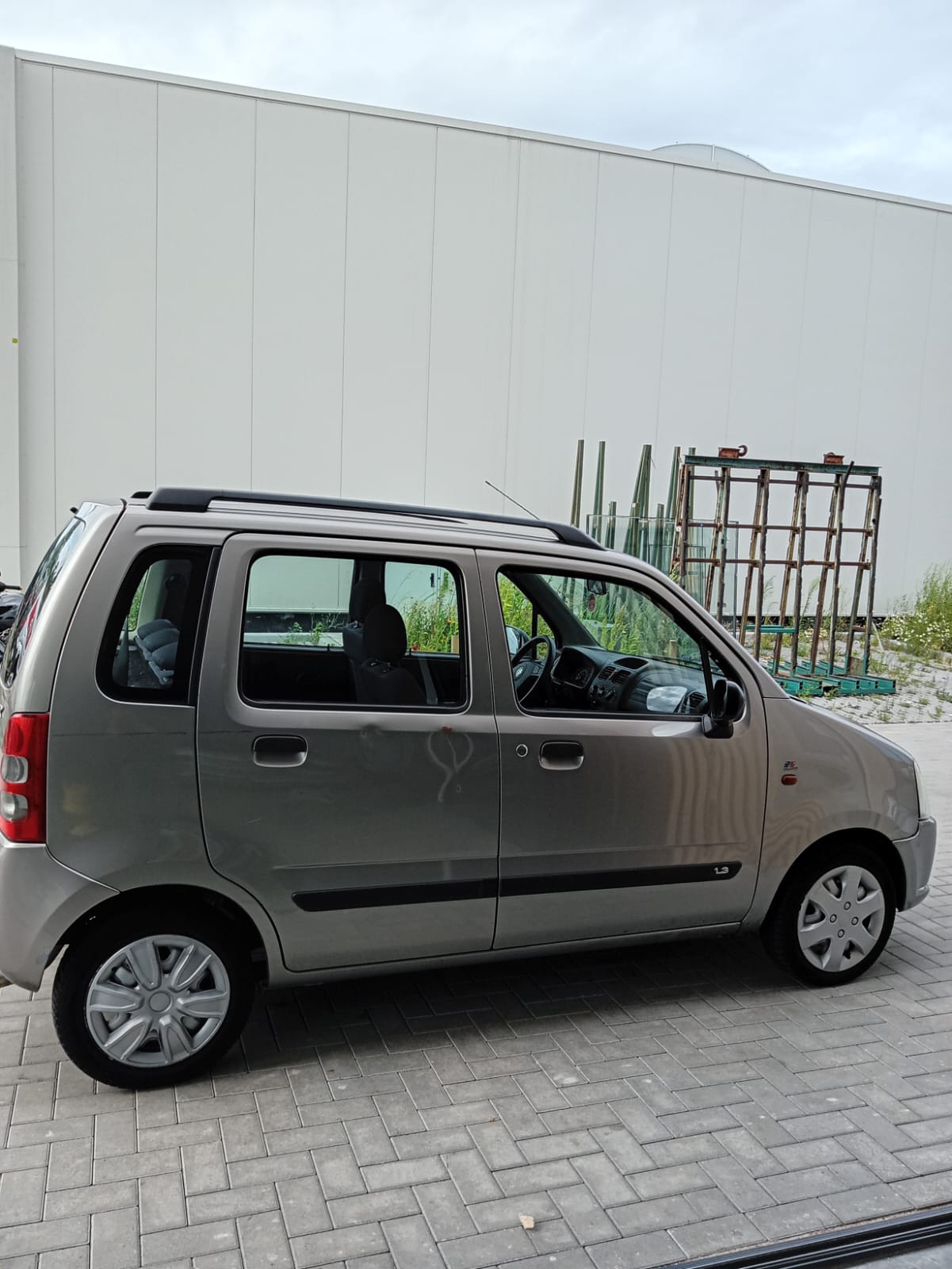 SUZUKI WAGON R